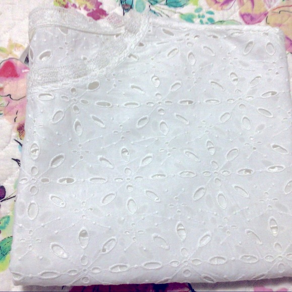 Wilfred Blayze blouse - Size M - Picture 7 of 7